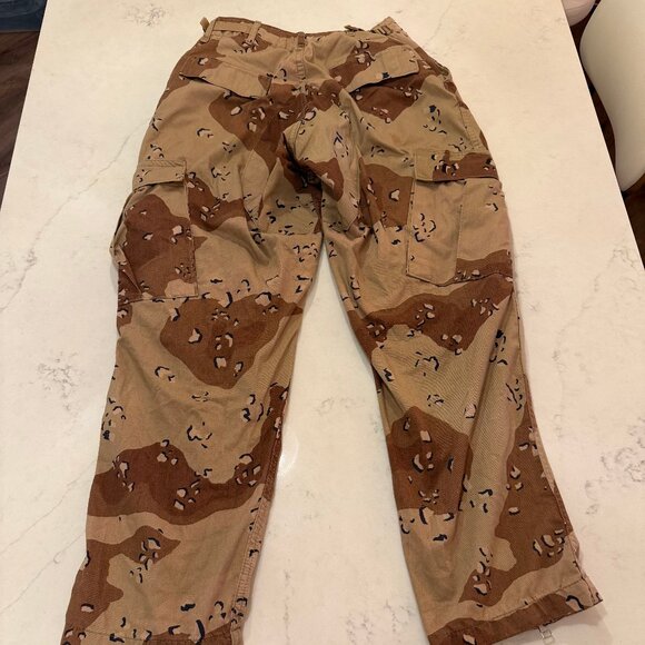 RE/DONE Camo Cargo Pants Size Medium - Picture 3 of 8